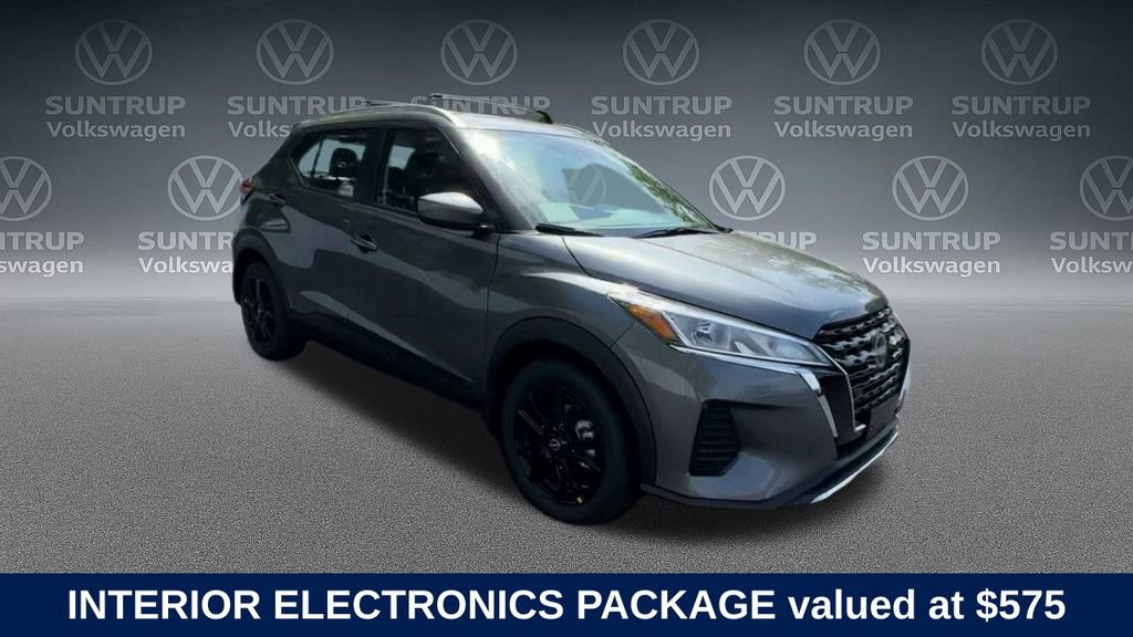 Used 2023 Nissan Kicks SV w/ Interior Electronics Package video 2