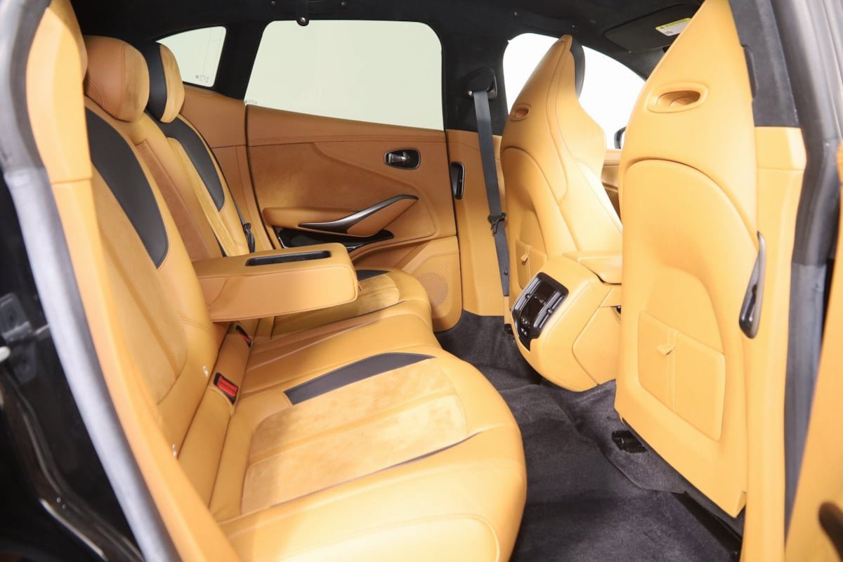 Used 2023 Aston Martin DBX 707 image 17