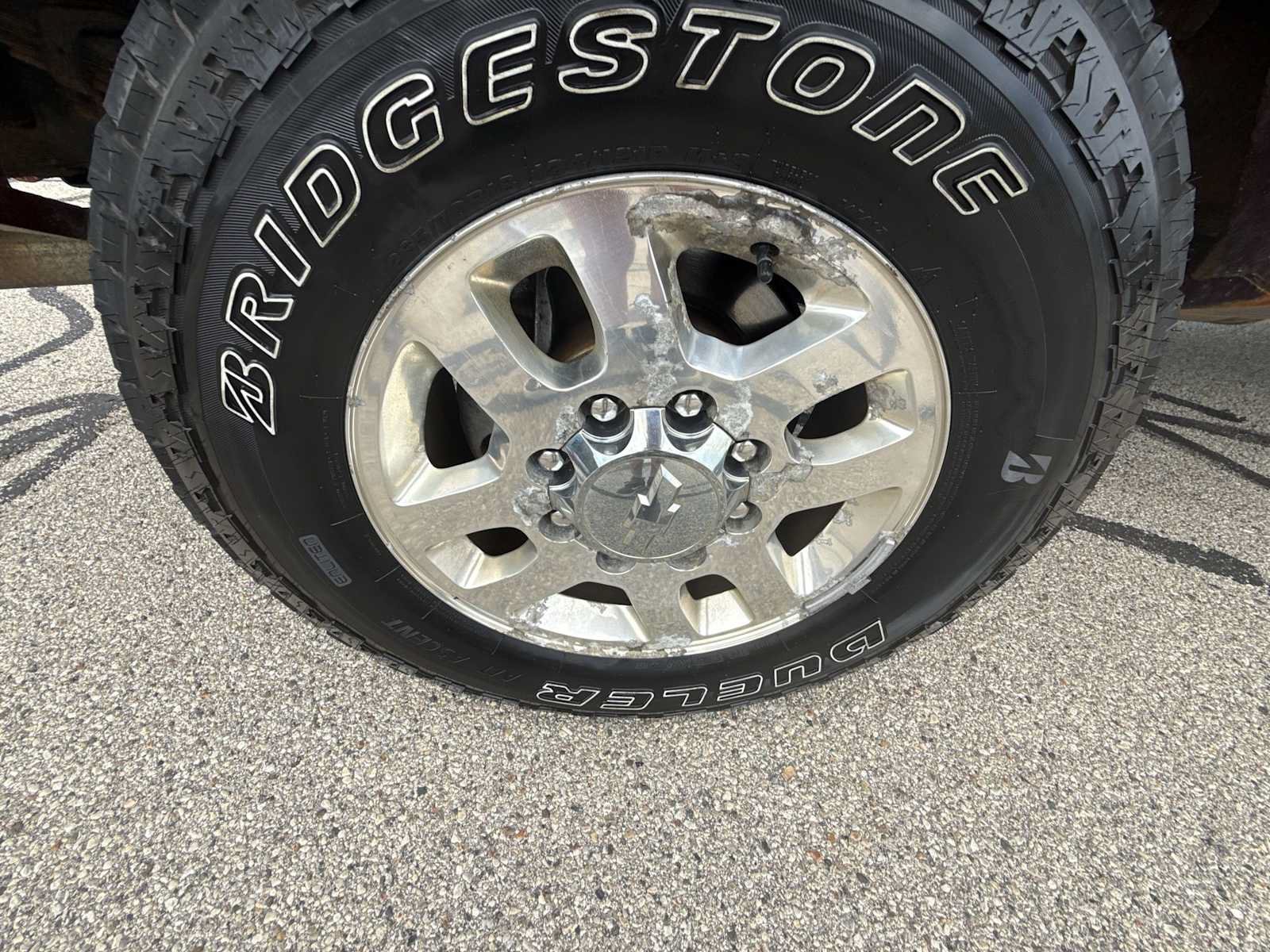 Used 2013 Chevrolet Silverado 2500 LT w/ Interior Plus Package AWD/4WD image 29