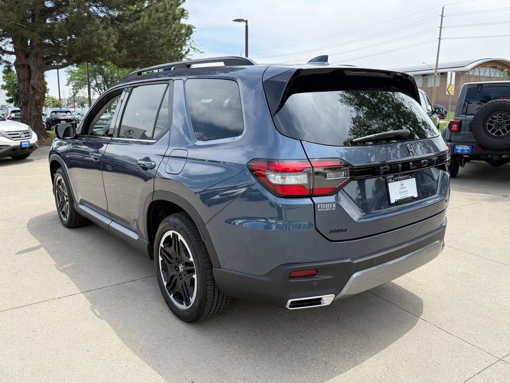 Certified 2026 Honda Pilot Touring image 8
