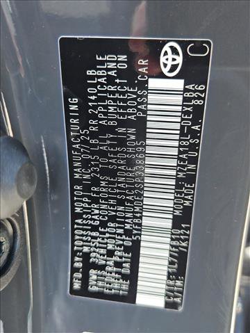 Used 2025 Toyota Corolla LE FWD image 16