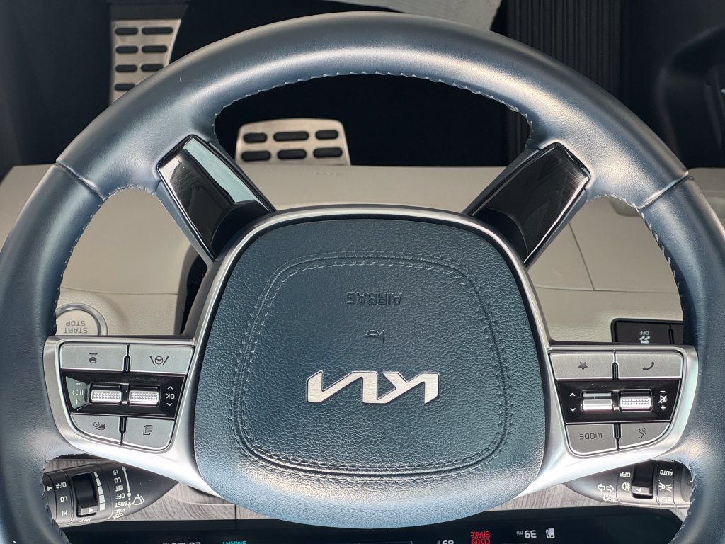 Used 2024 Kia Telluride SX FWD image 22