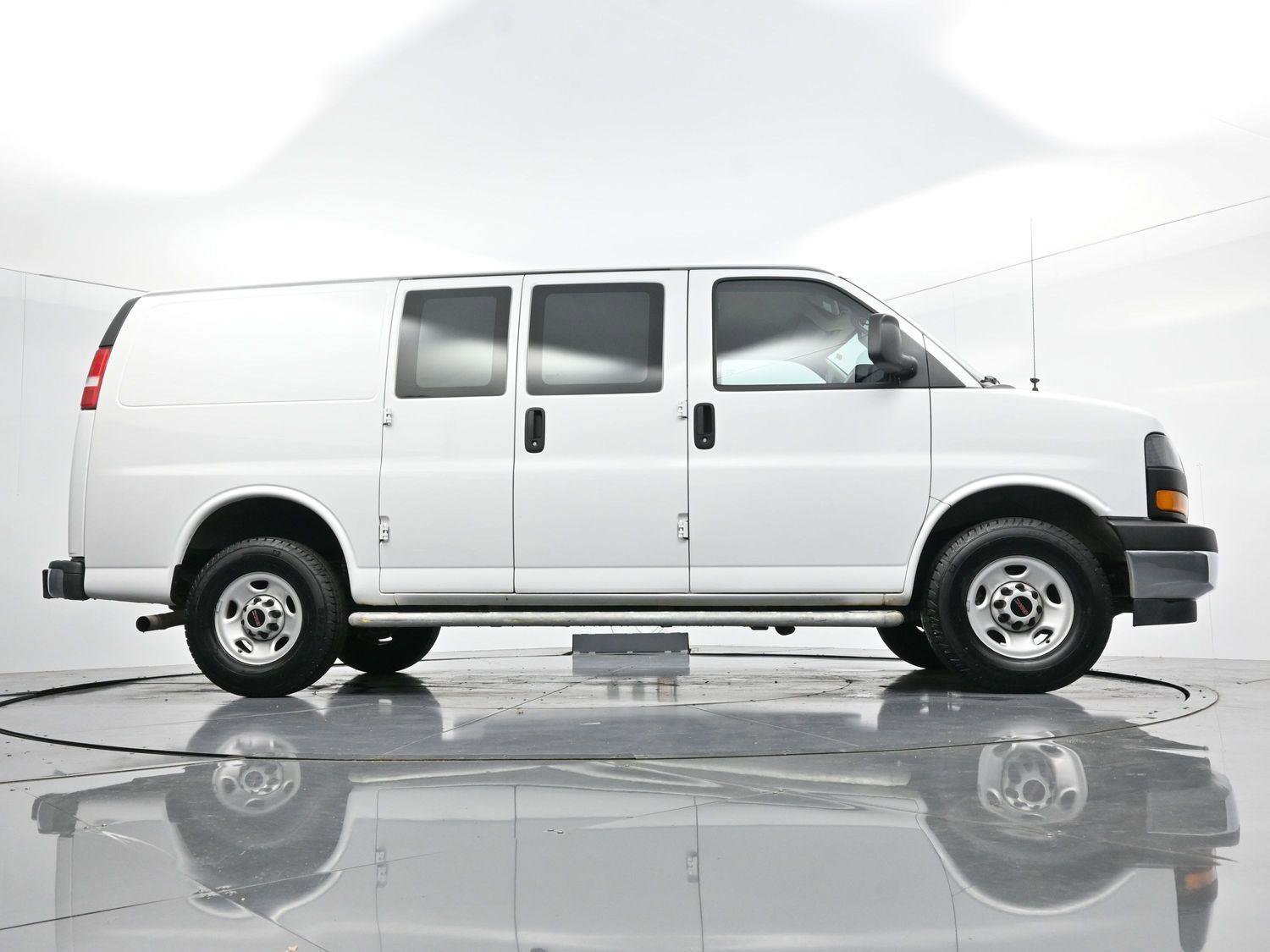 Used 2024 GMC Savana 2500 w/ Driver Convenience Package image 36
