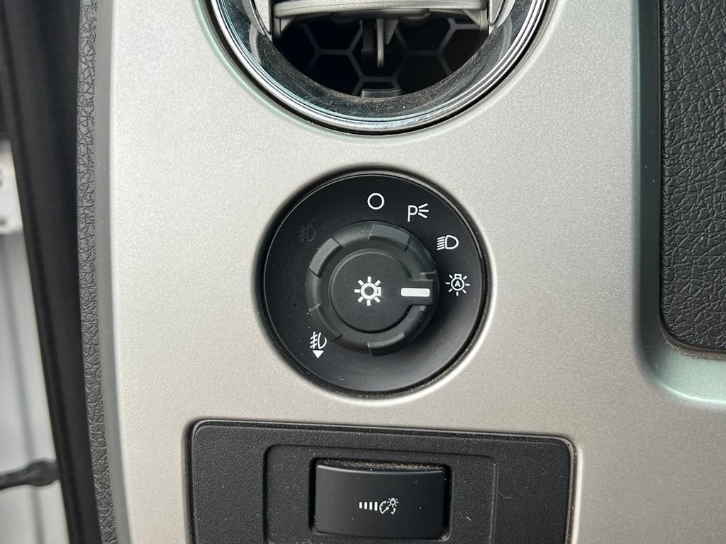 Used 2014 Ford F150 FX4 w/ Equipment Group 401A Mid AWD/4WD image 29