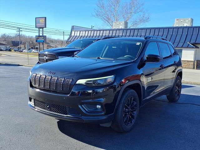 Used 2023 Jeep Cherokee Altitude Lux image 5