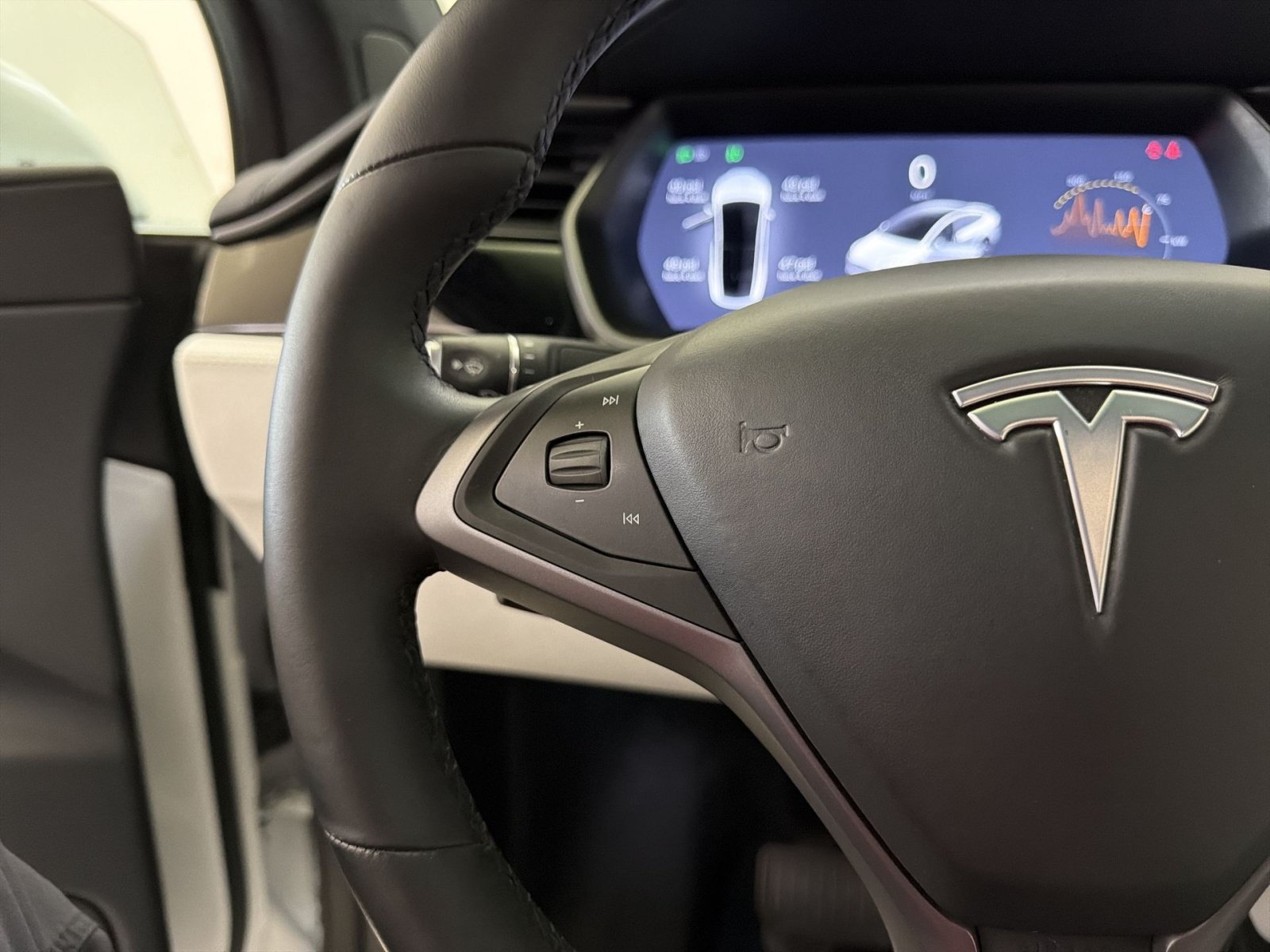 Used 2021 Tesla Model X Long Range AWD/4WD image 44