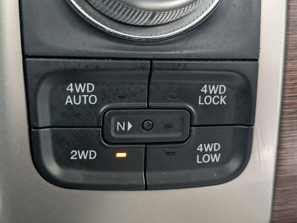 Used 2016 RAM 1500 Laramie w/ Convenience Group AWD/4WD image 21