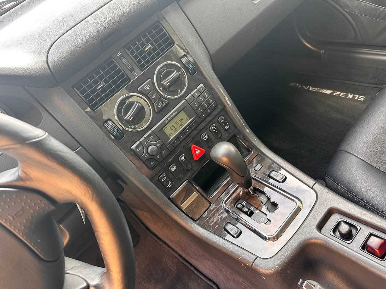 Used 2003 Mercedes-Benz SLK 32 AMG image 15