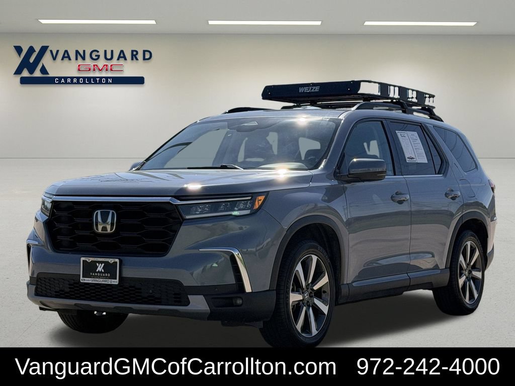 Used 2025 Honda Pilot Touring image 5