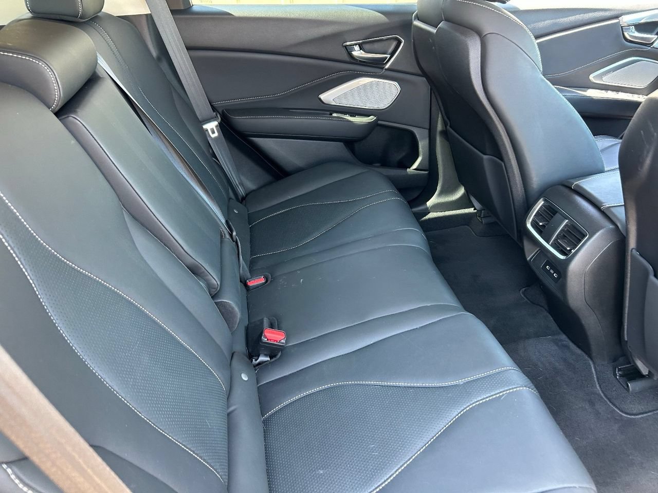 Used 2022 Acura RDX FWD w/ Technology Package image 15