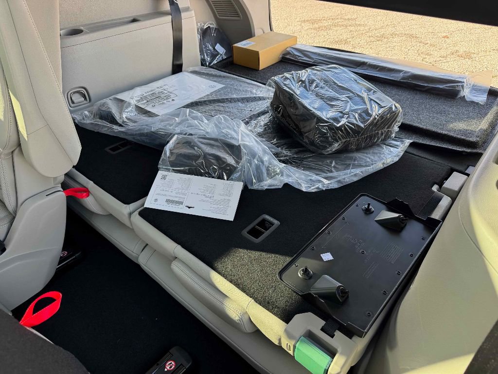 New 2026 Volkswagen Atlas SEL Premium R-Line image 25