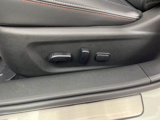 New 2025 Nissan Altima 2.5 SR w/ SR Premium Package image 34