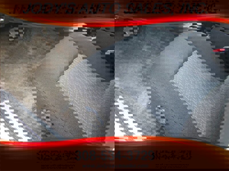 Used 2008 GMC Canyon SLE image 4