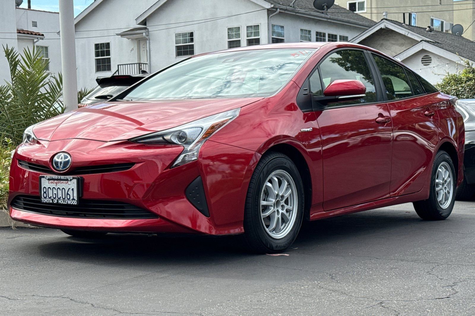 Used 2017 Toyota Prius One FWD video 2