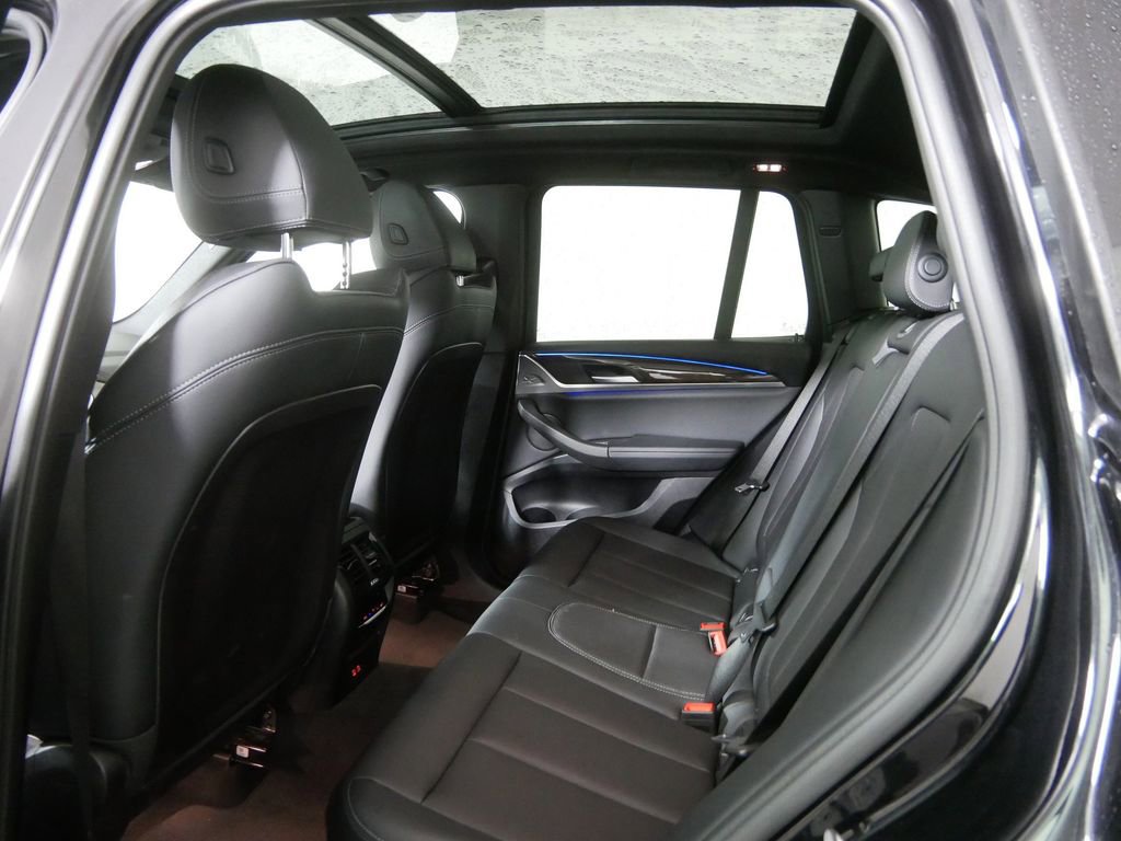 Used 2023 BMW X3 xDrive30i w/ Premium Essential Package image 17