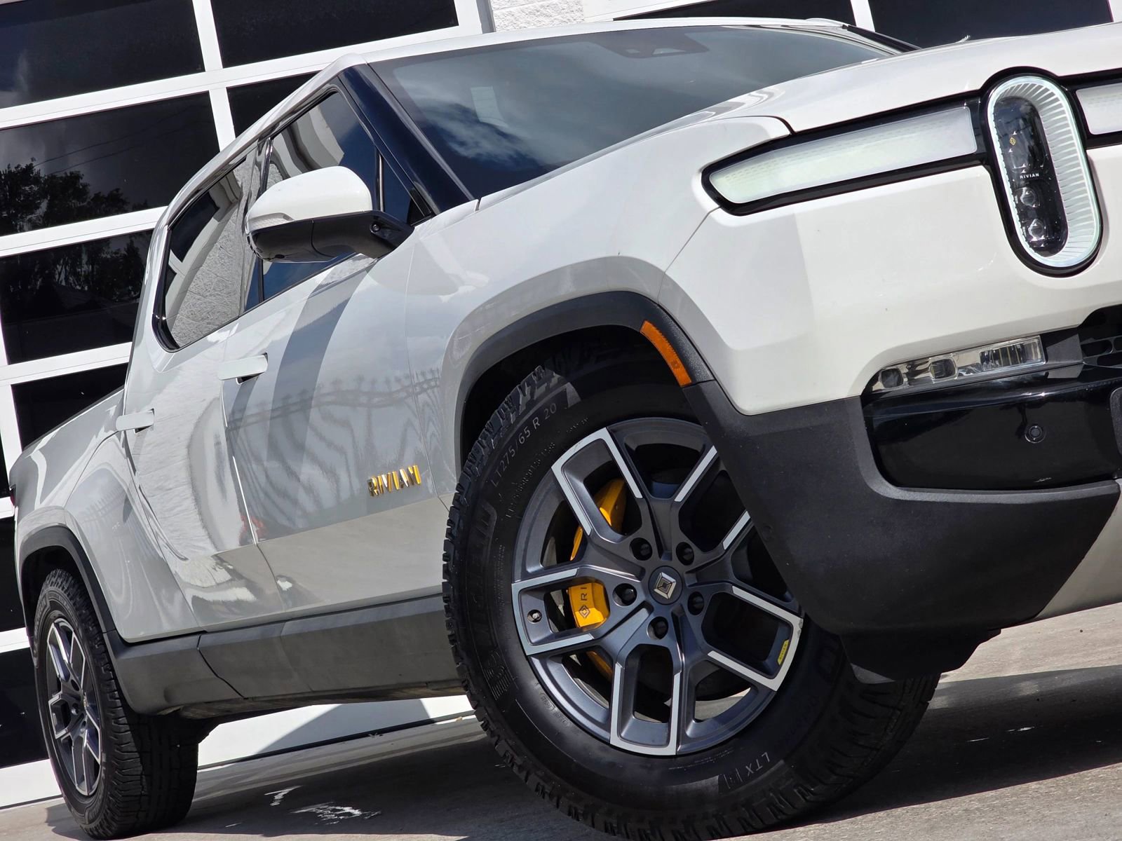 Used 2022 Rivian R1T Launch Edition AWD/4WD image 12