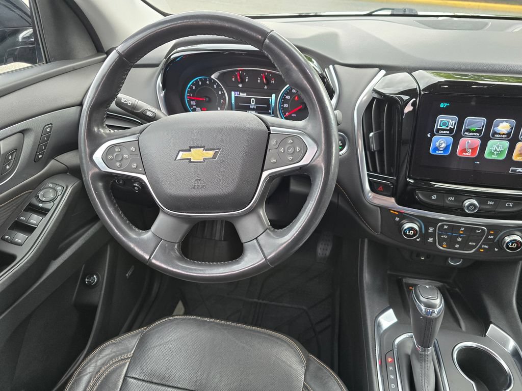 Used 2019 Chevrolet Traverse Premier w/ Redline Edition FWD image 24