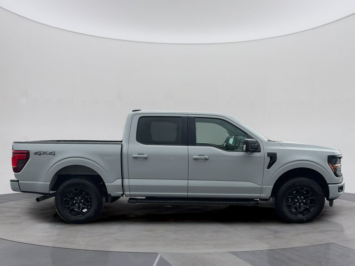 Certified 2024 Ford F150 XLT w/ Equipment Group 302A MID AWD/4WD image 9