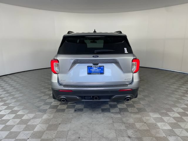 Used 2021 Ford Explorer XLT w/ XLT Sport Appearance Package AWD/4WD image 15