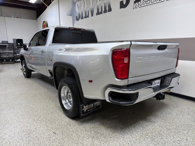 Used 2021 Chevrolet Silverado 3500 LTZ w/ LTZ Texas Edition image 7