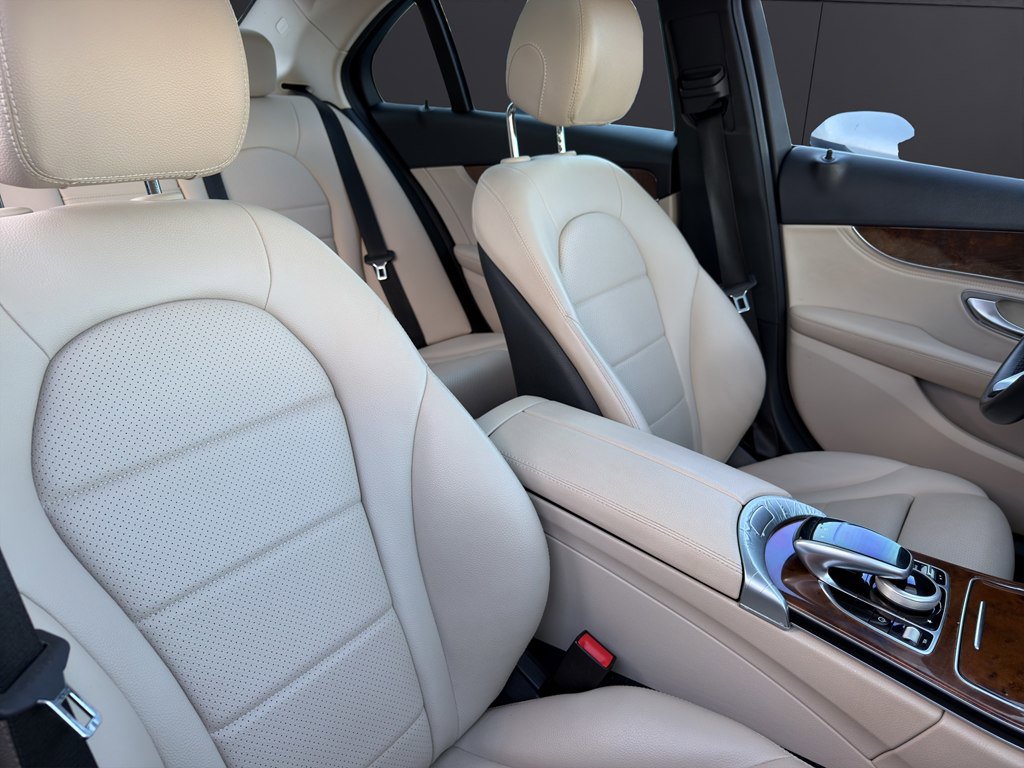 Used 2016 Mercedes-Benz C 300 4MATIC Sedan image 12