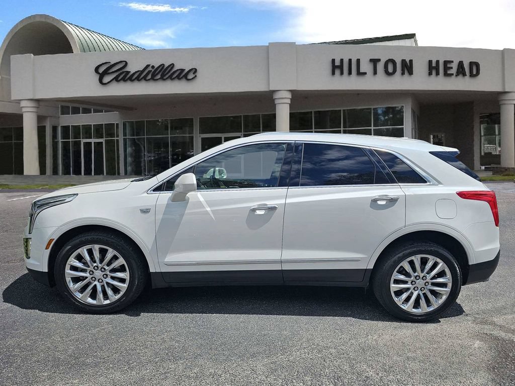 Used 2019 Cadillac XT5 Premium Luxury FWD image 3