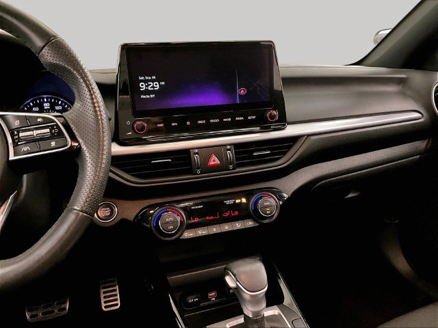 Used 2023 Kia Forte GT-Line w/ GT-Line Technology Package FWD image 6