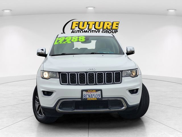 Used 2018 Jeep Grand Cherokee Limited w/ Trailer Tow Group IV image 2