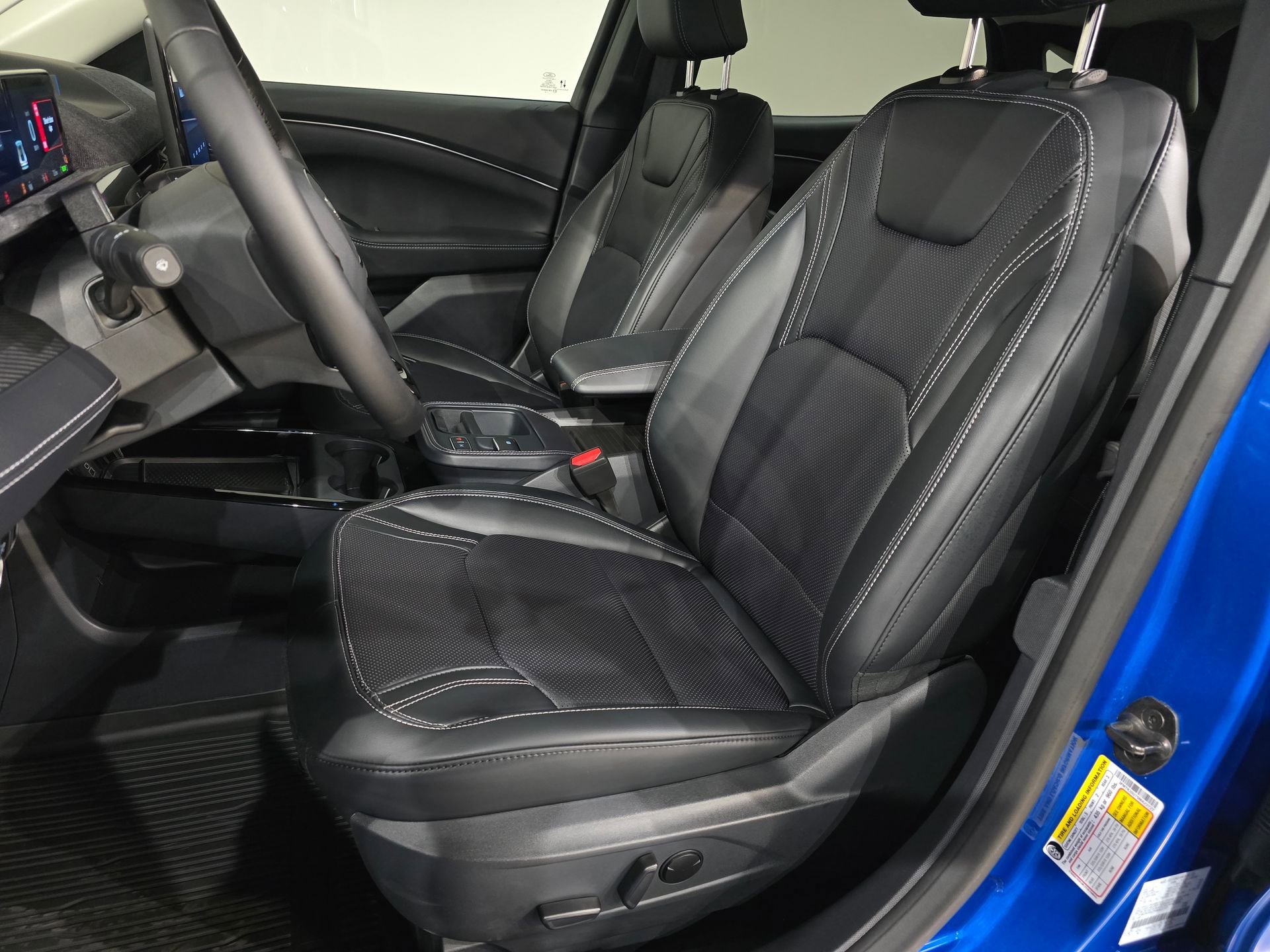 New 2025 Ford Mustang Mach-E Premium image 19