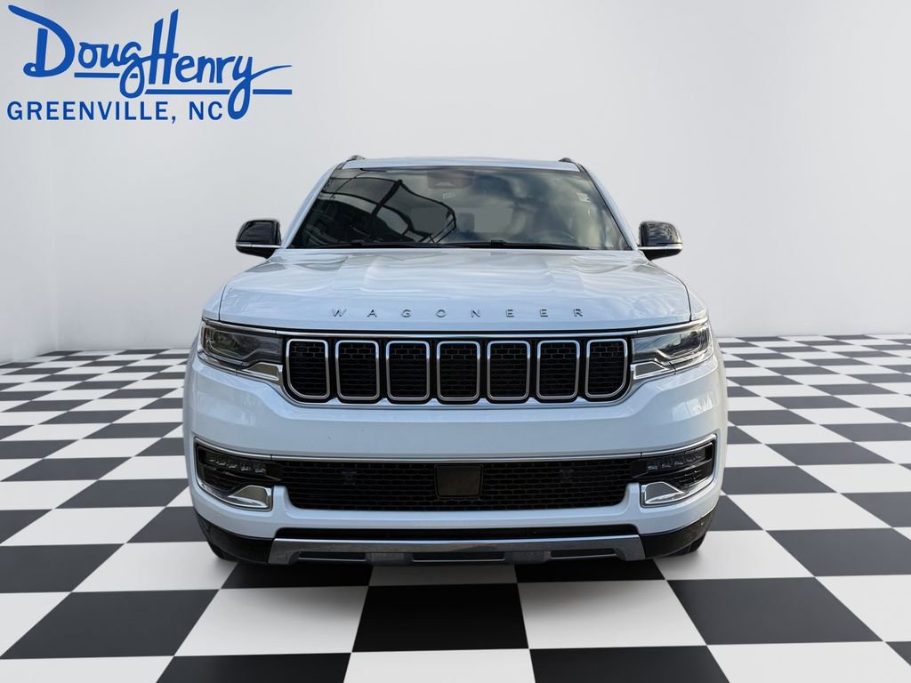 Used 2024 Jeep Wagoneer L Series III w/ Flexible Seating Group image 8