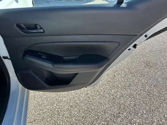 Used 2023 Nissan Altima 2.5 SV FWD image 27
