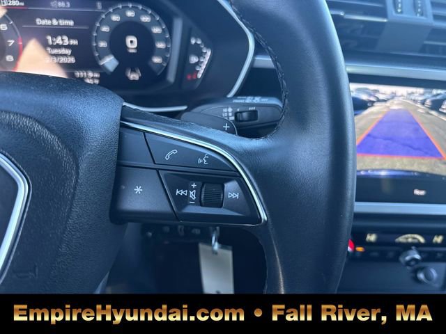 Used 2025 Audi Q3 2.0T Premium image 30