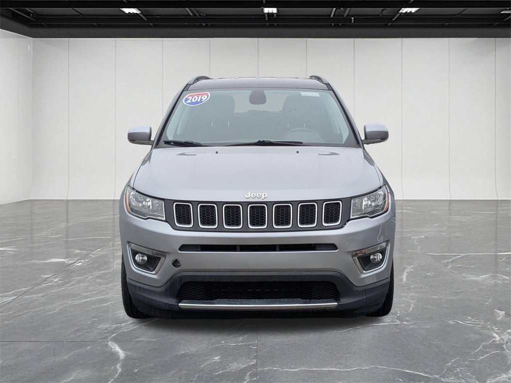 Used 2019 Jeep Compass Limited image 5