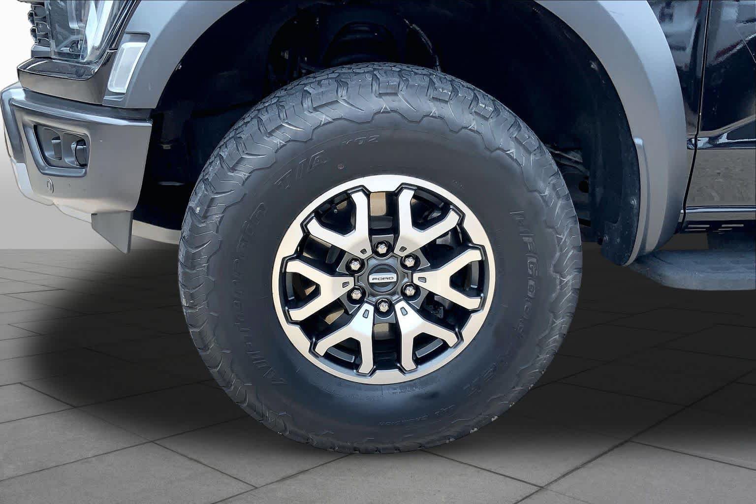 Used 2022 Ford F150 Raptor w/ Equipment Group 801A High AWD/4WD image 11