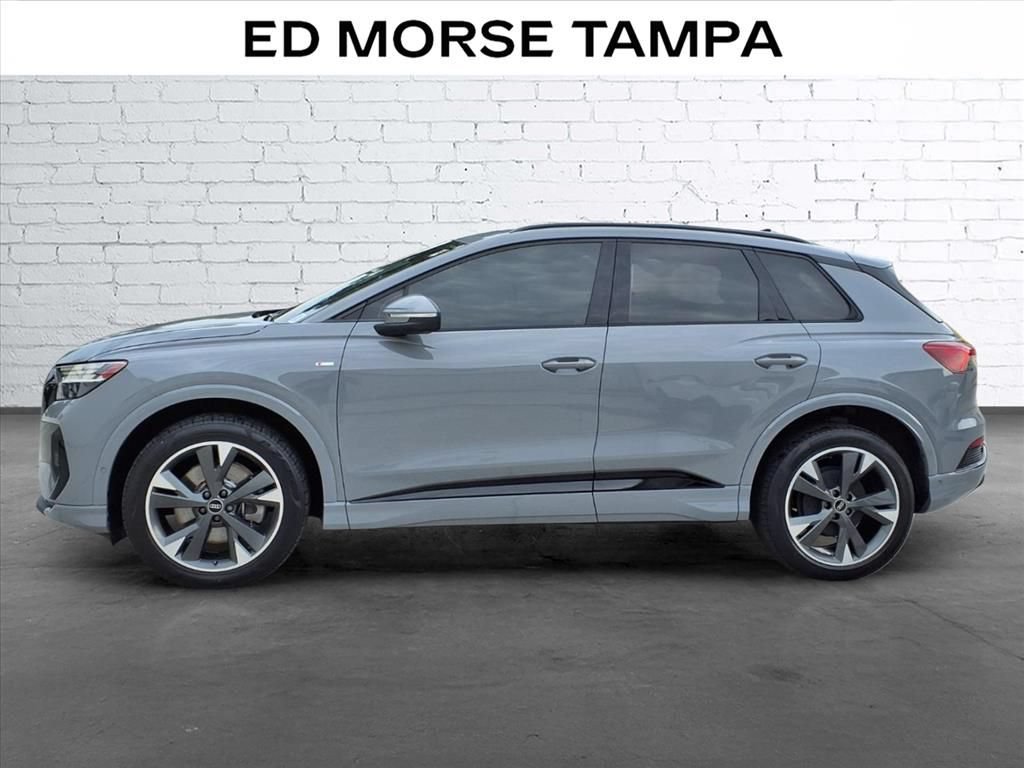 Used 2023 Audi Q4 e-tron Prestige AWD/4WD image 2