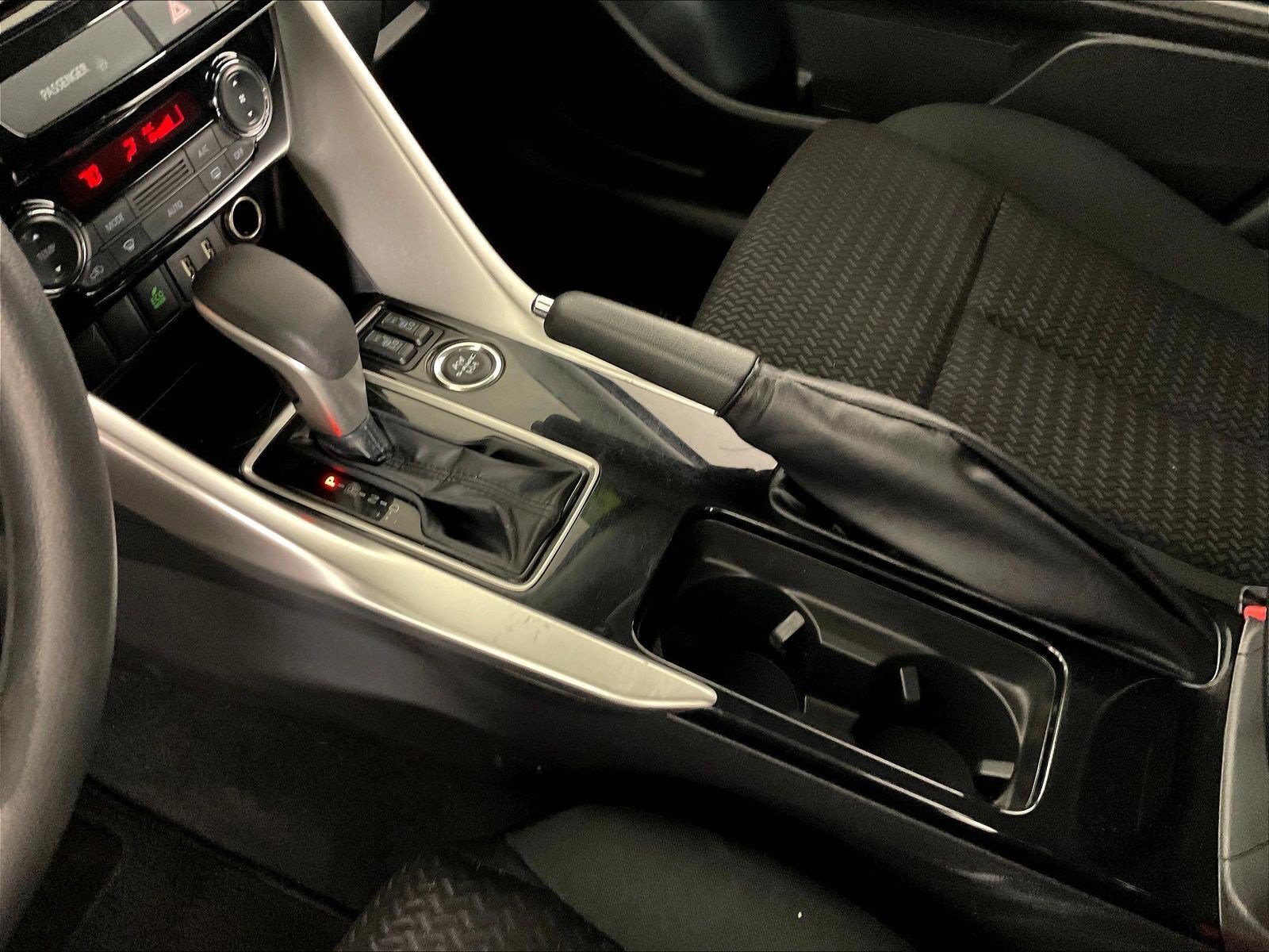 Used 2022 Mitsubishi Eclipse Cross LE AWD/4WD image 18