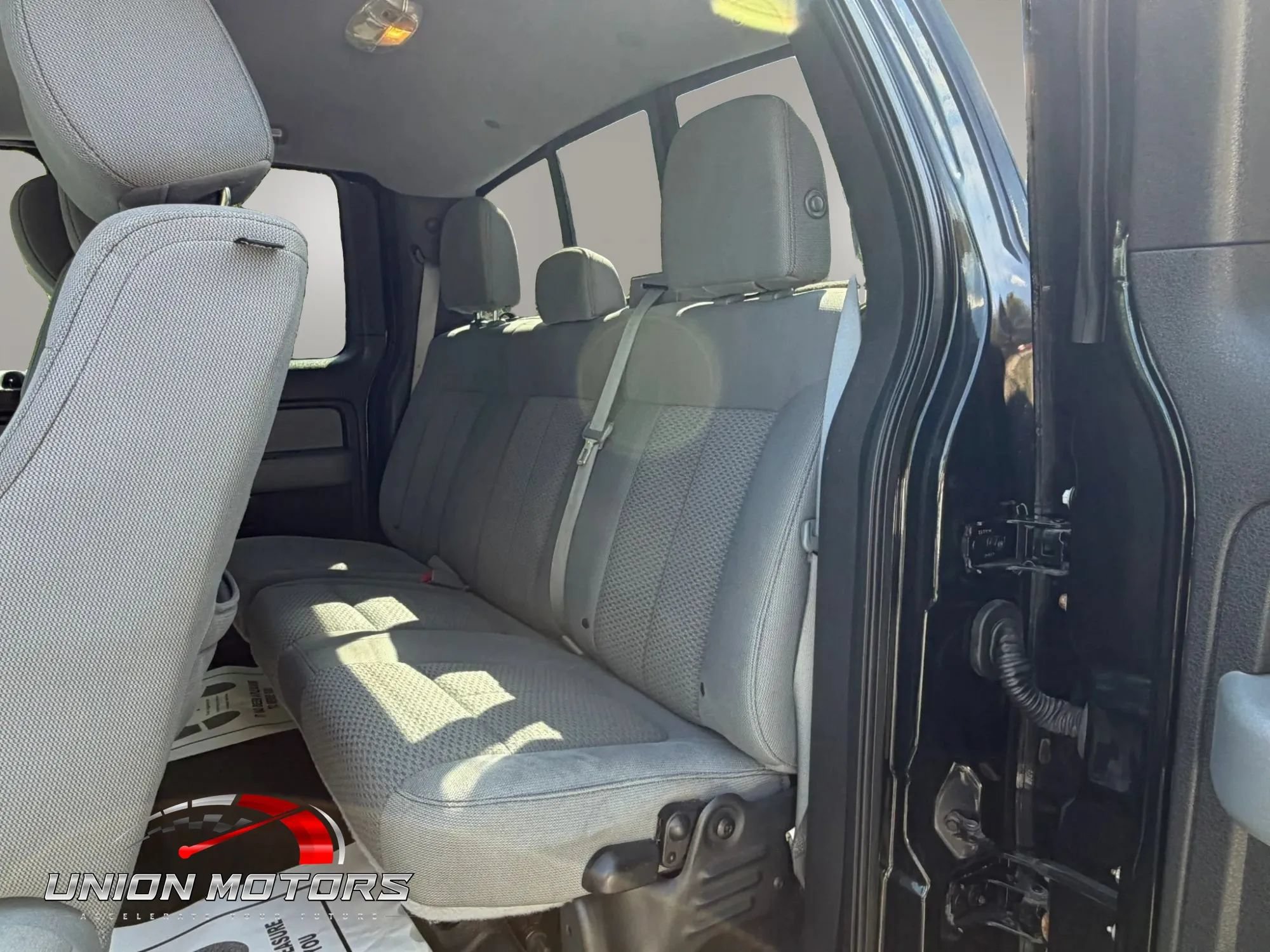 Used 2014 Ford F150 XLT w/ Equipment Group 302A Luxury AWD/4WD image 23