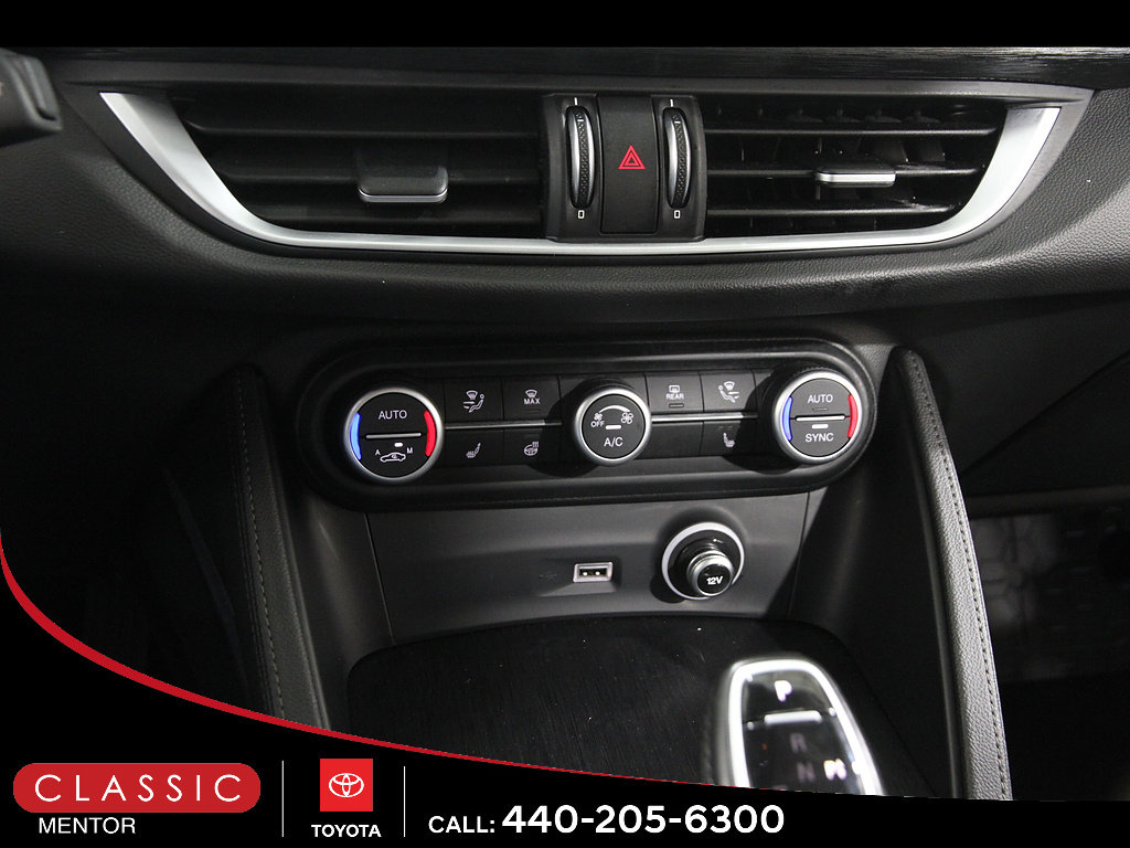 Used 2020 Alfa Romeo Stelvio AWD w/ Cold Weather Package image 15