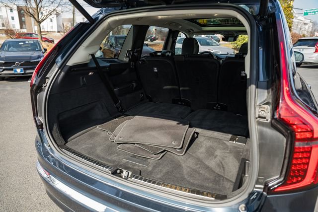 Used 2025 Volvo XC90 B6 Plus image 10