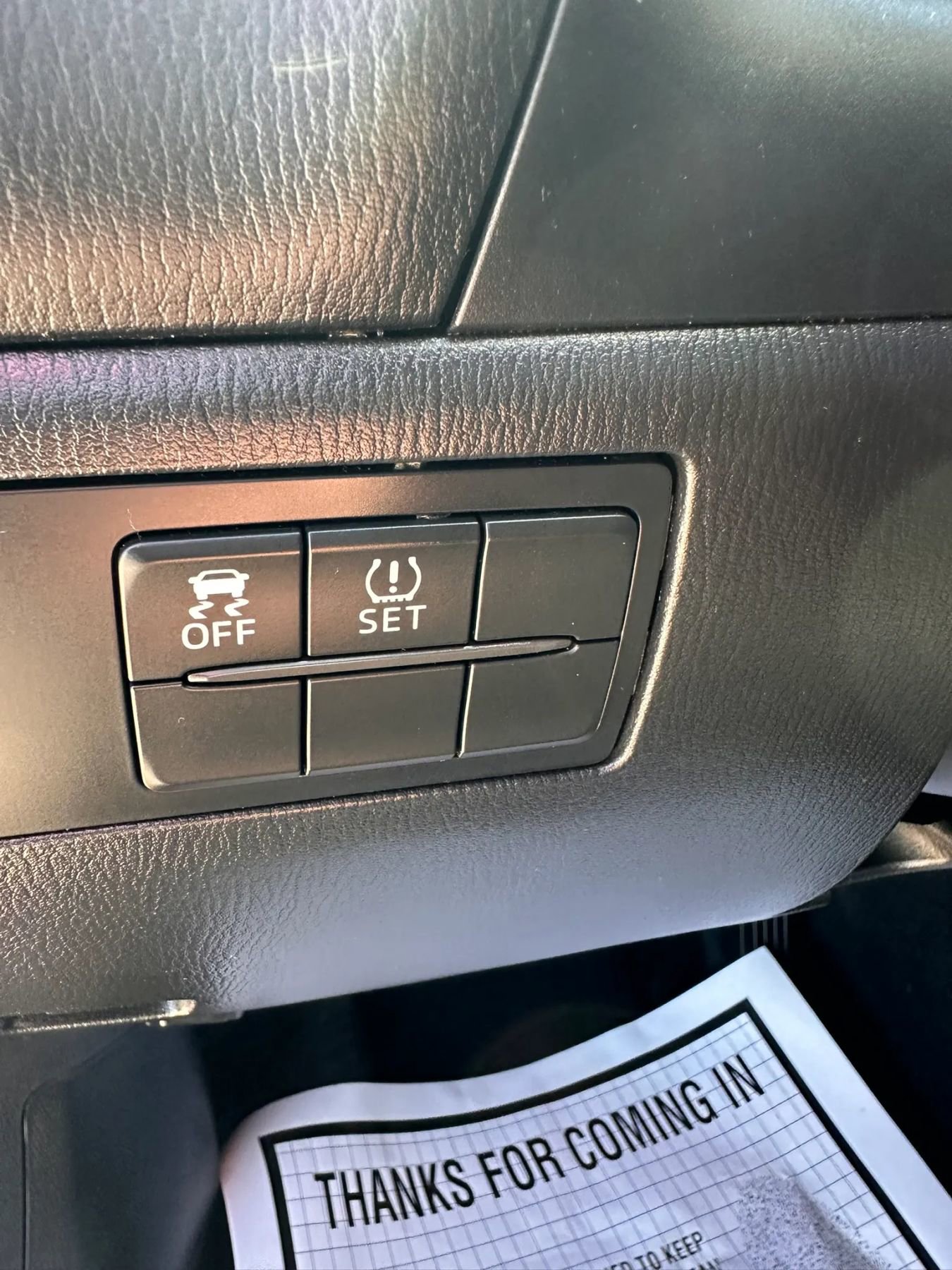 Used 2014 MAZDA MAZDA3 i Sport FWD image 29
