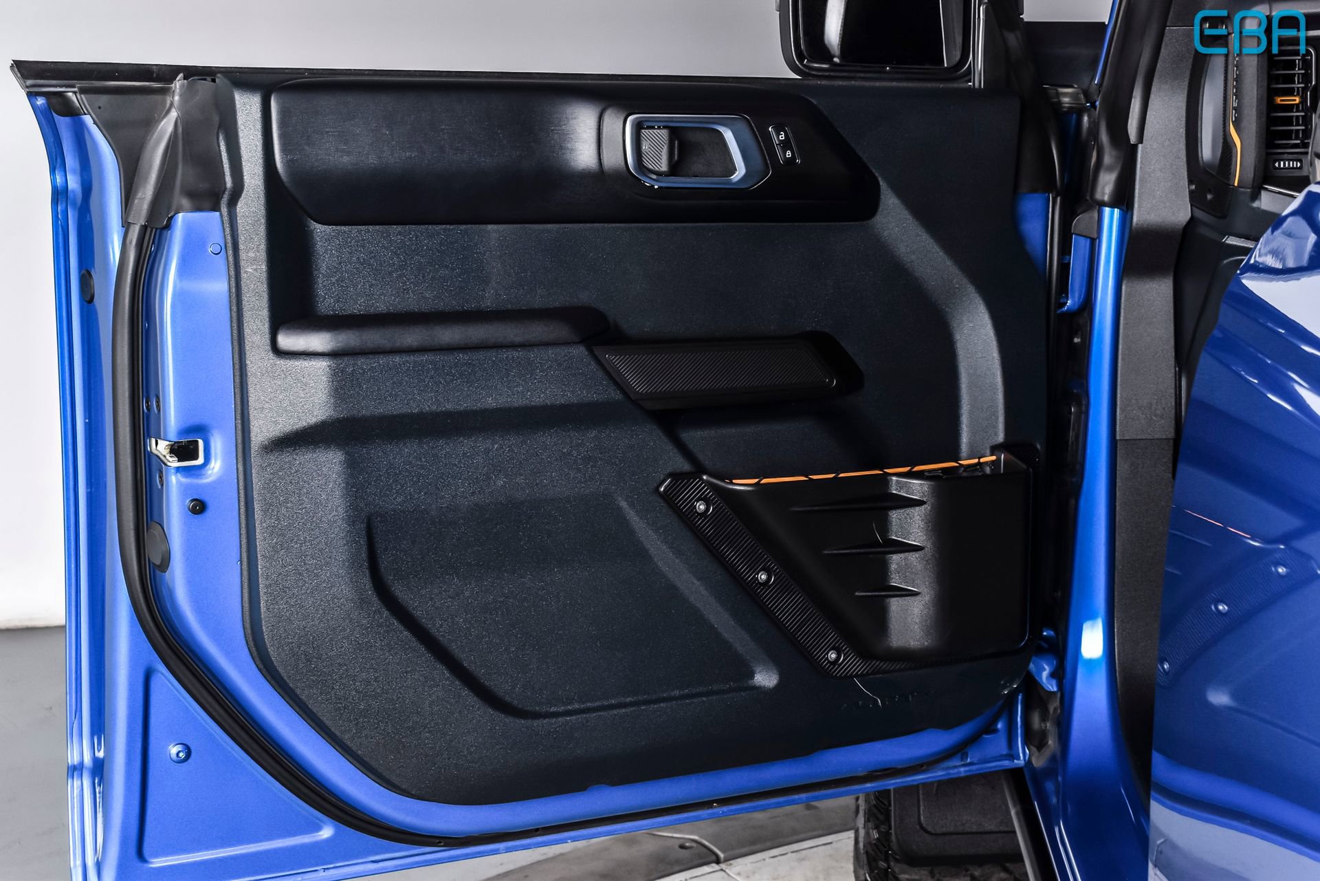 Used 2024 Ford Bronco Badlands image 15