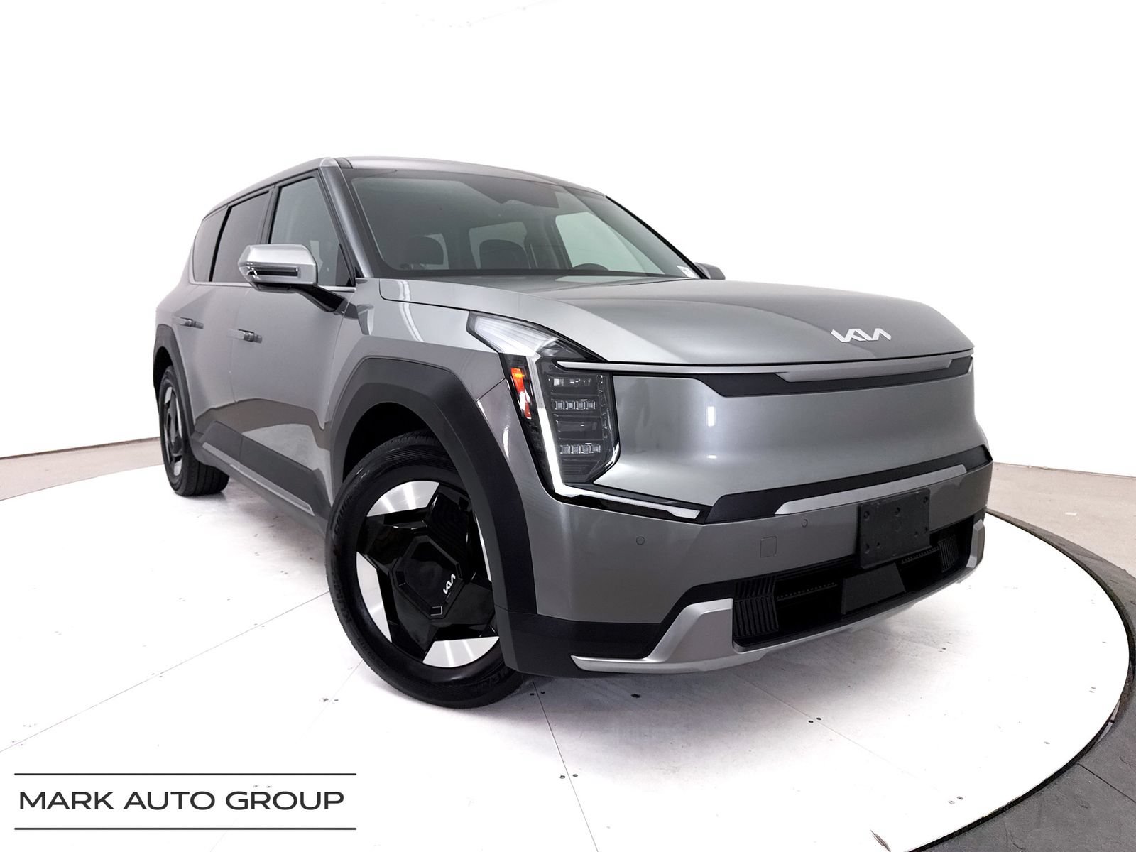 Certified 2024 Kia EV9 Light Long Range