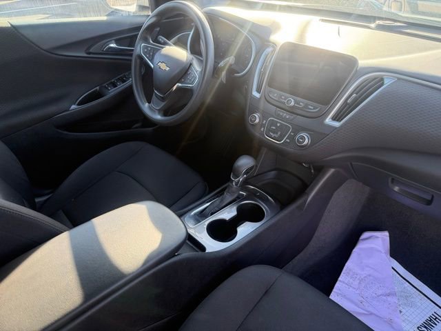 Used 2021 Chevrolet Malibu LS image 7