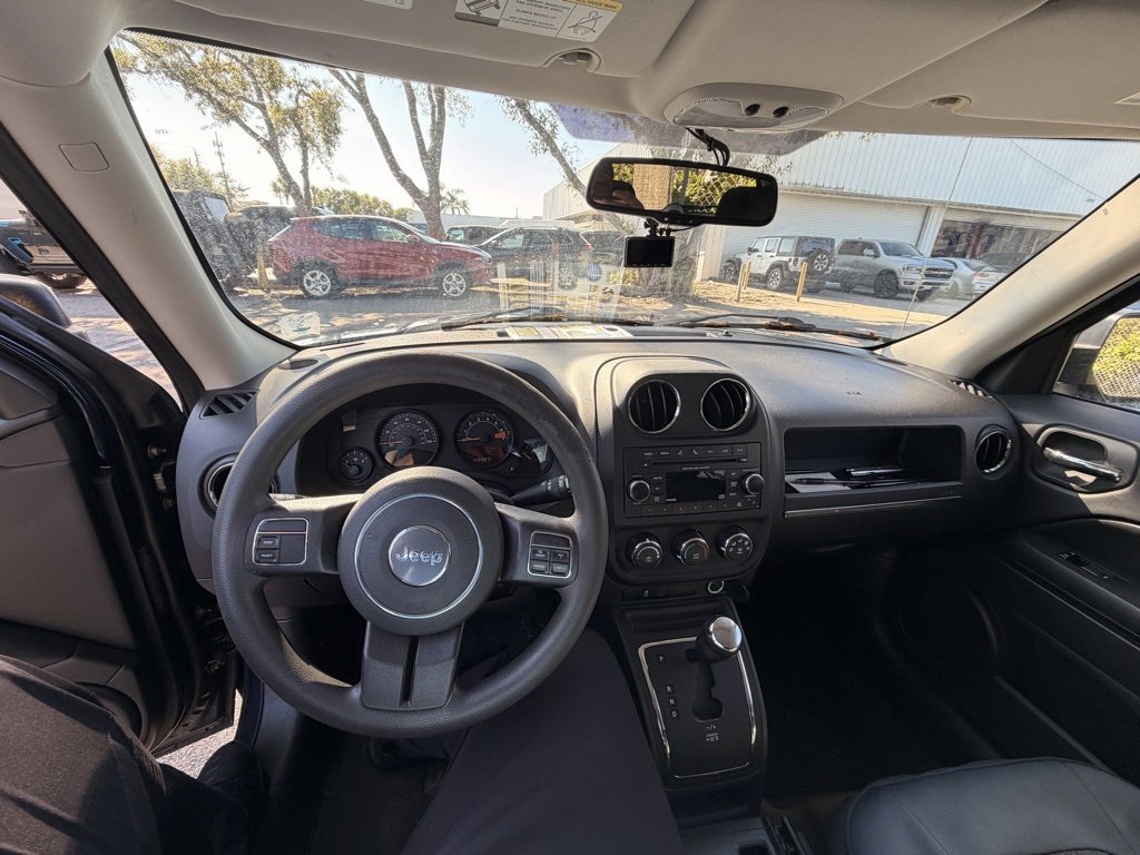 Used 2017 Jeep Patriot Sport w/ Power Value Group image 10