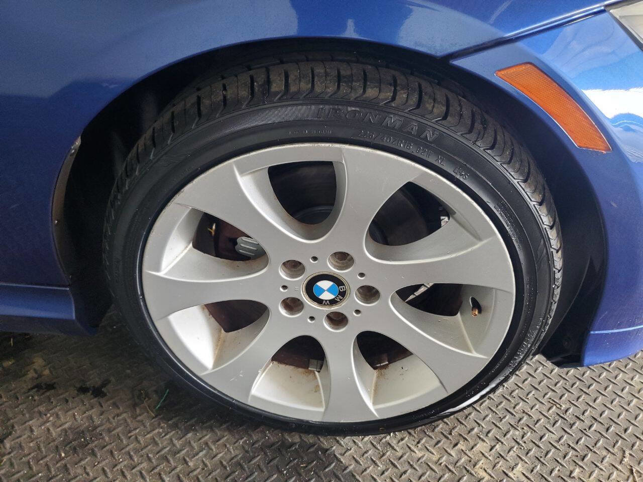 Used 2011 BMW 328i xDrive Wagon AWD/4WD image 20
