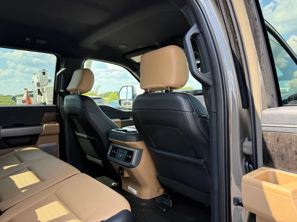 New 2027 Ford F250 Lariat w/ Tremor Off-Road Package AWD/4WD image 17