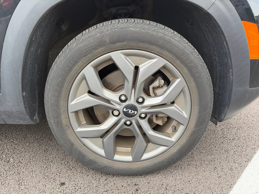 Used 2024 Kia Seltos S AWD/4WD image 26
