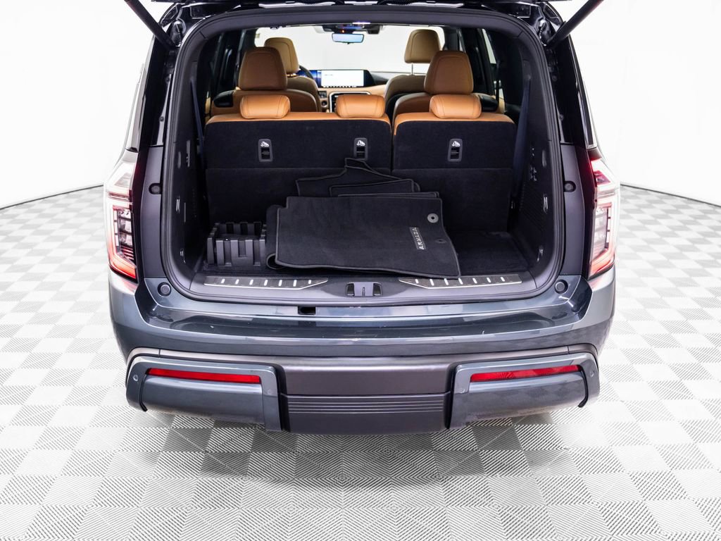 Used 2025 Nissan Armada Platinum Reserve w/ Convenience Package AWD/4WD image 42