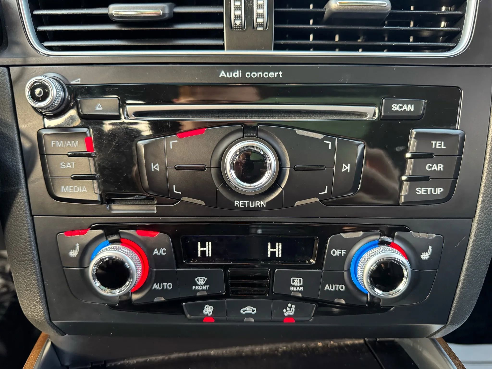 Used 2017 Audi Q5 2.0T Premium image 32