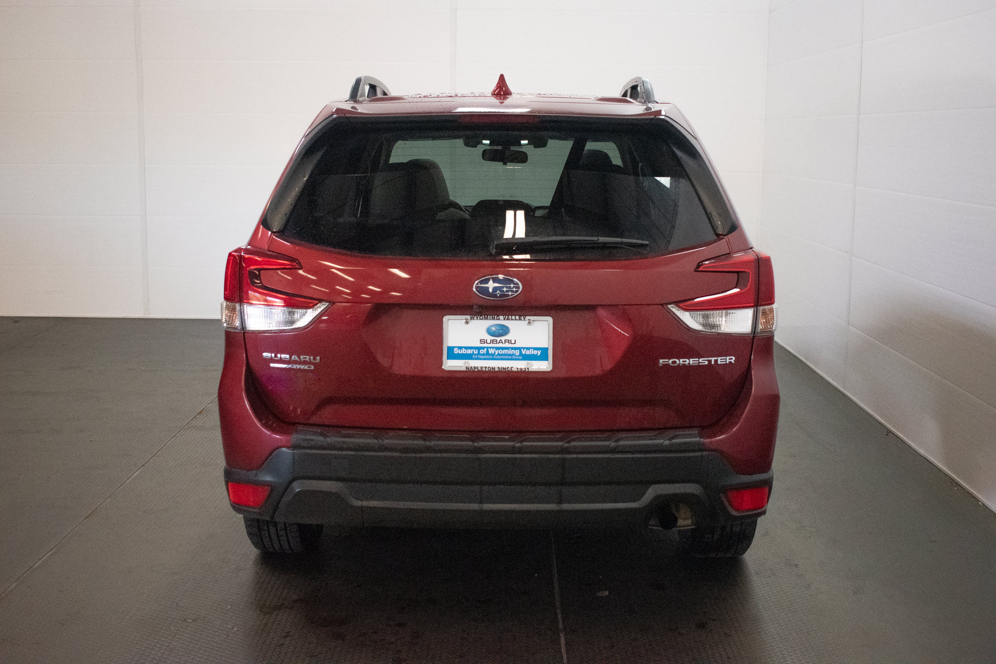 Used 2020 Subaru Forester Premium AWD/4WD image 5
